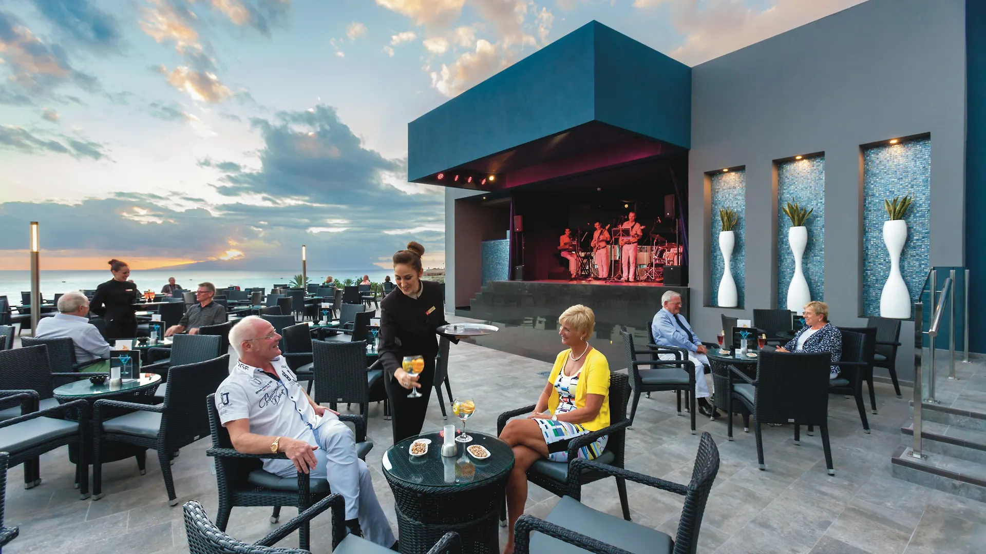 Hotel Riu Palace Tenerife Costa Adeje  4*, Costa Adeje (Tenerife) Spain