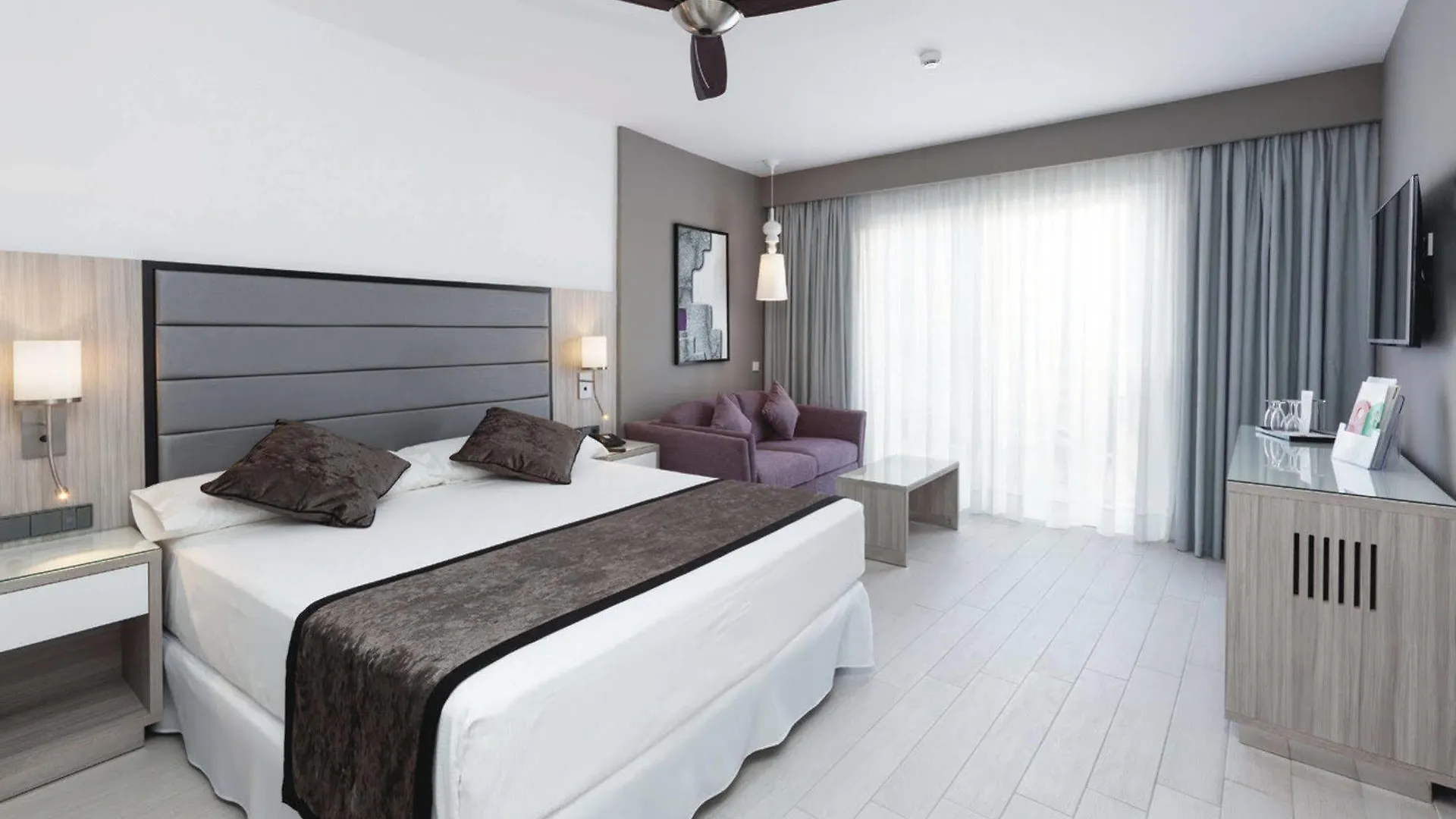 Hotel Riu Palace Tenerife Costa Adeje  Spain